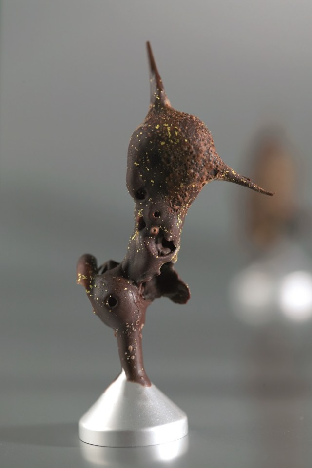 Trufa dorada al tetrafluoroetano (Fuente; http://xabiergutierrezcocinero.com)