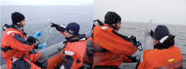 Imagen 8. Muestro de la microcapa superficial océanica, en un día tranquilo (izquierda) y otro con viento y nieve (derecha).